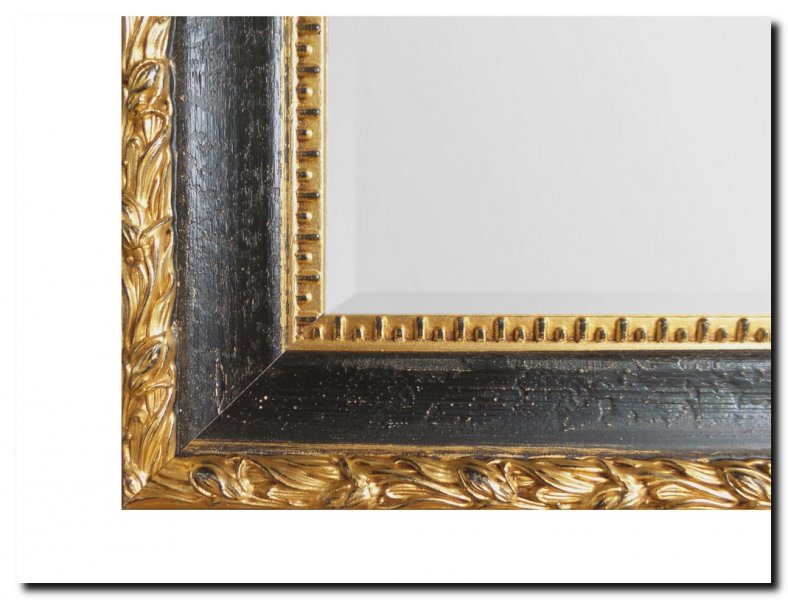 detail-hoek-ornament-barok-spiegel-zwart-goud-ponz